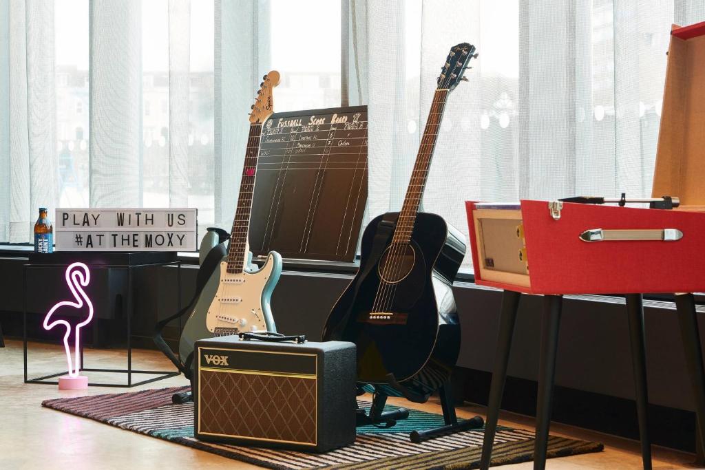 Moxy Southampton - Resim 10