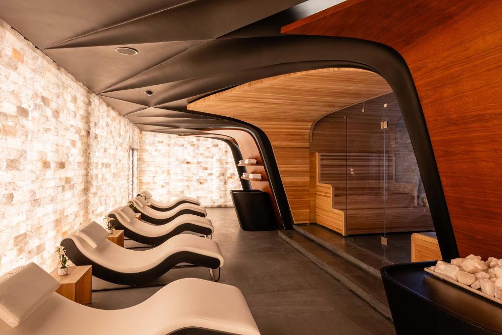 ROMEO Roma - Resim 19