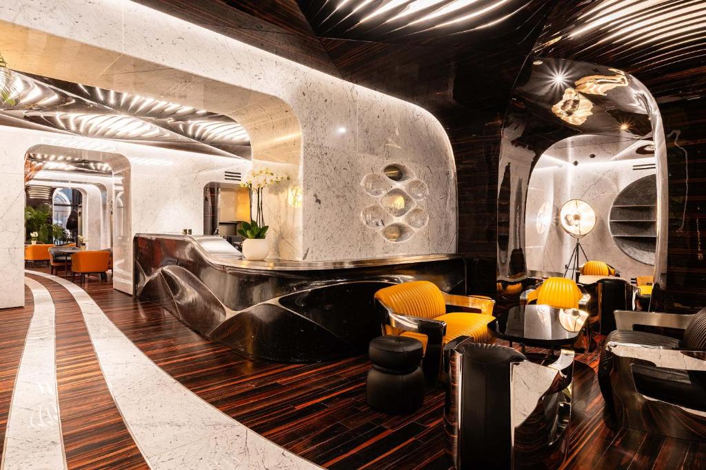 ROMEO Roma - Resim 6