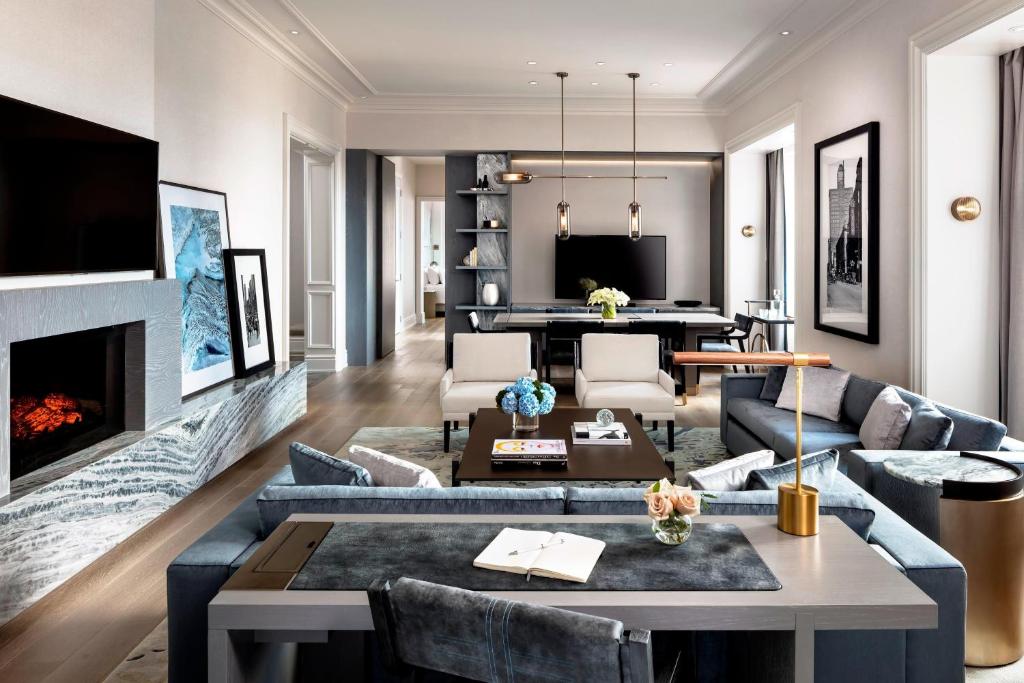 The St. Regis Toronto - Resim 18