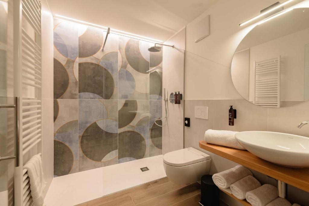 NAOMI Rooms - Comfort Driepersoonskamer Met Douche