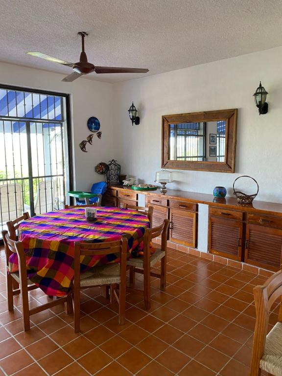 Fotografie z fotogalerie ubytování Villa La Loma v destinaci Ixtapa
