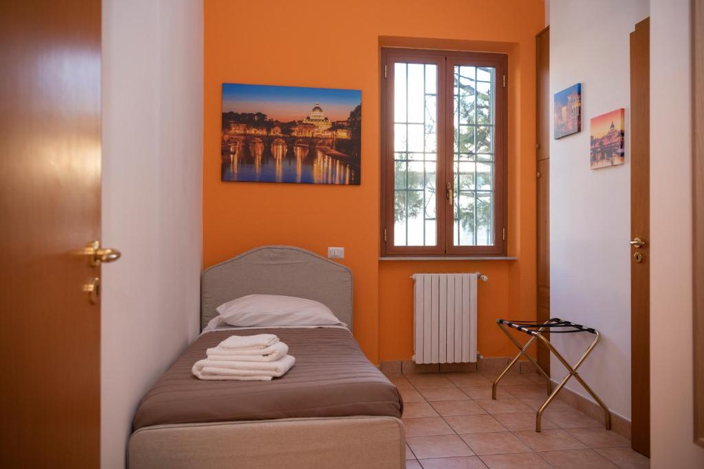 Lux of the Vatican - Resim 6