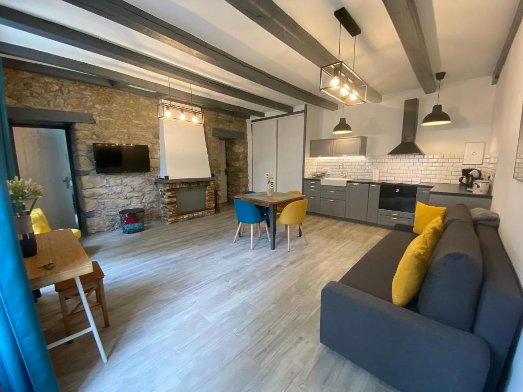 Photo de la galerie de l'établissement residence fleurie rdc, à Saint-Malo