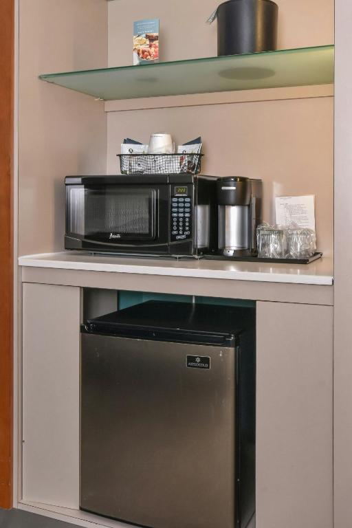 SpringHill Suites by Marriott Charlotte Ballantyne photo