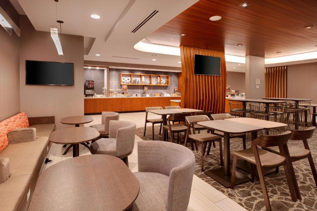 SpringHill Suites by Marriott Hampton Portsmouth photo