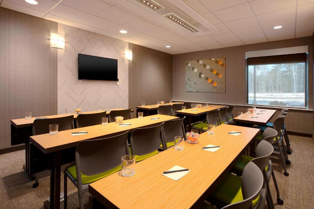 SpringHill Suites by Marriott Hampton Portsmouth photo