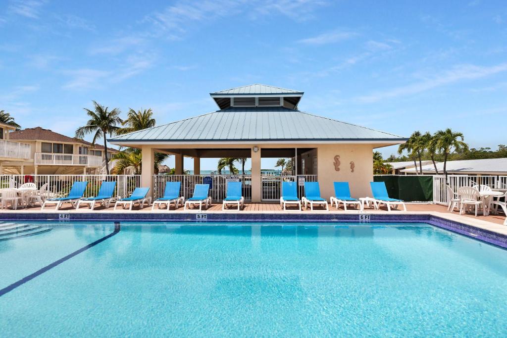 Bazén v ubytování Florida Keys nebo v jeho okolí