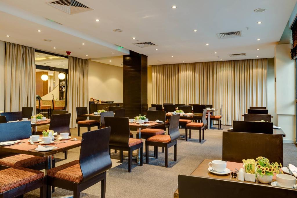 Posezení v ubytování Protea Hotel by Marriott Ikeja Select