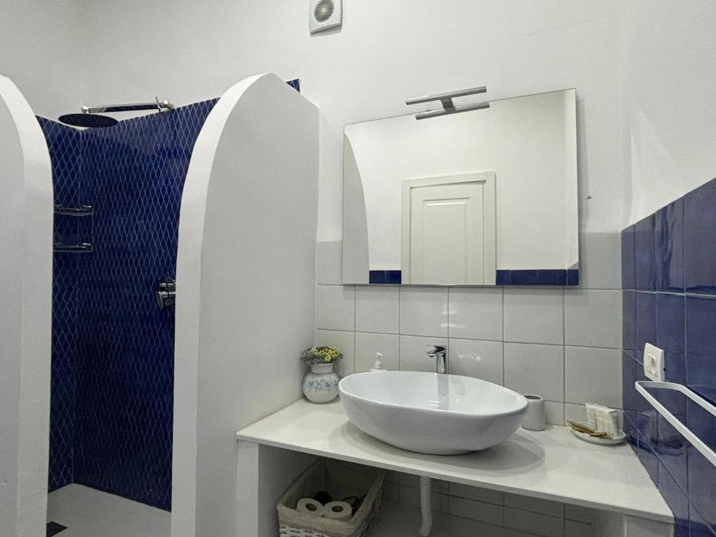 Koupelna v ubytování AH Suite Sorrento