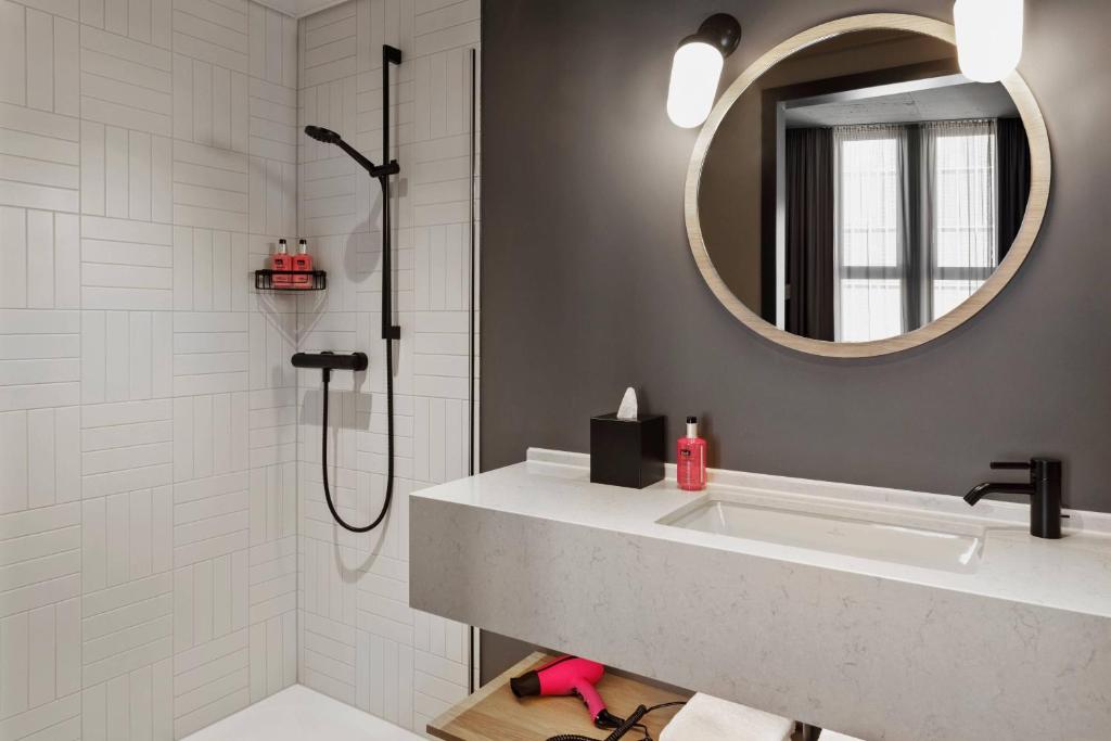 Moxy Bern Expo - Resim 8