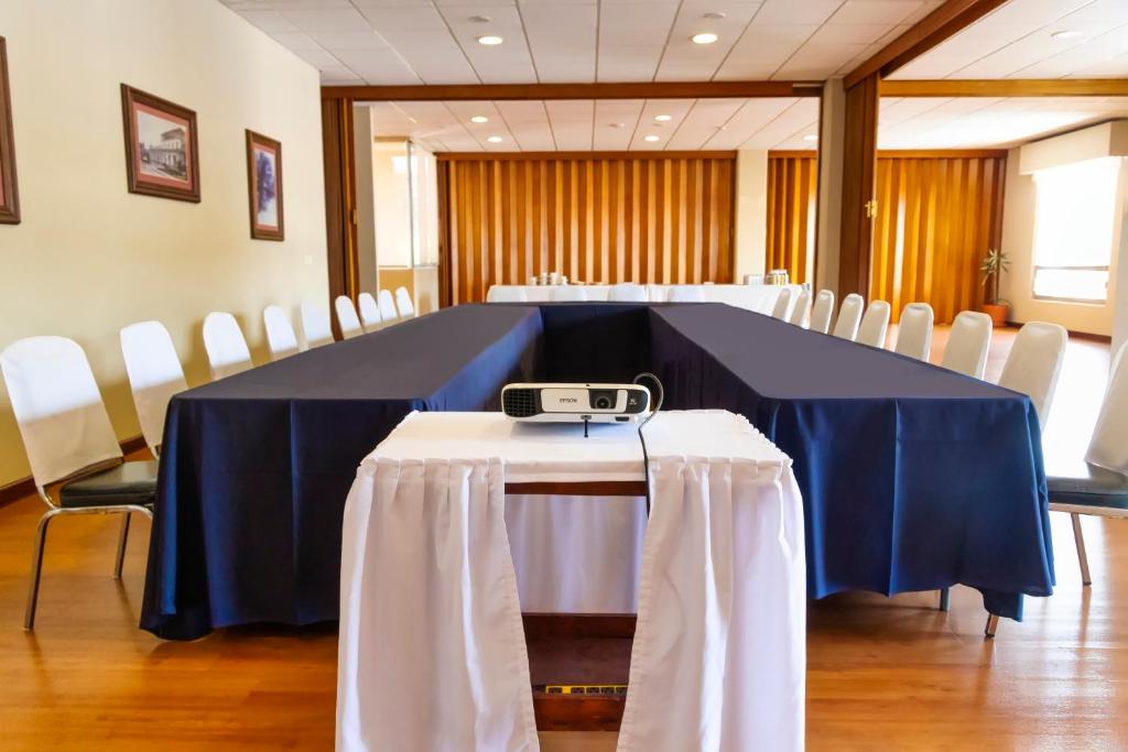 Konferenční prostory v ubytování Plaza Uruapan Hotel 