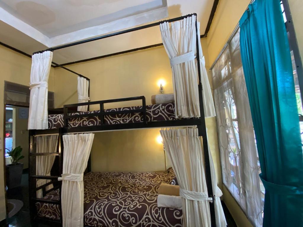 Coliving Bali SWEET HOME Kost Lengkap di Tabanan Kota - 19