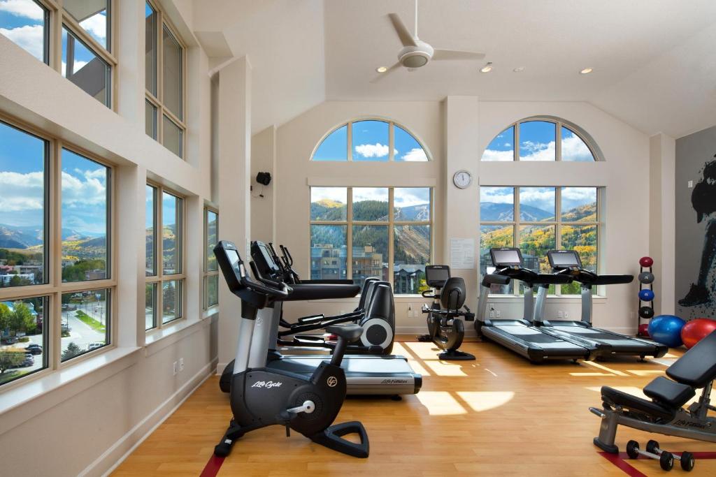 Fitness centrum a/nebo fitness zařízení v ubytování Sheraton Mountain Vista Villas, Avon / Vail Valley