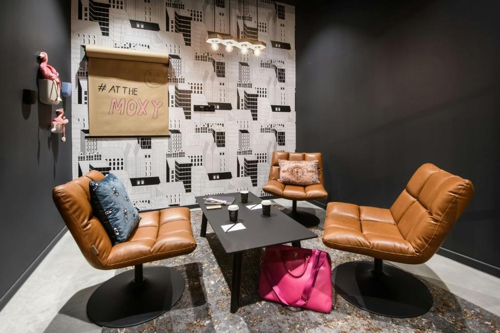 Moxy Stuttgart Feuerbach - Resim 23