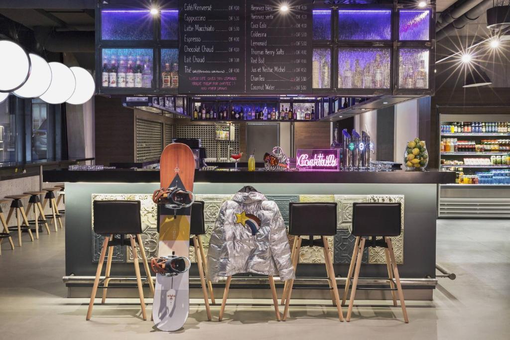 Galería fotográfica de Moxy Lausanne City en Lausanne