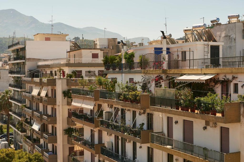 Moxy Patra Marina - Resim 30