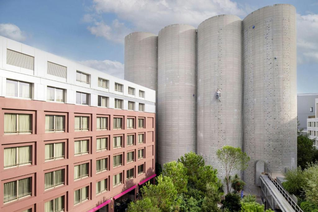 Moxy Bordeaux - Resim 18