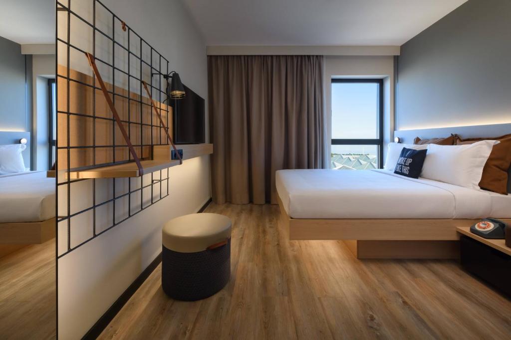 Moxy Lisboa Oriente - Resim 16
