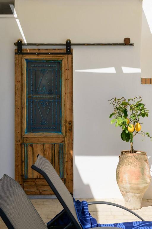 Fotografie z fotogalerie ubytování Chrisanthi Elegant Villa v destinaci Pitsidia