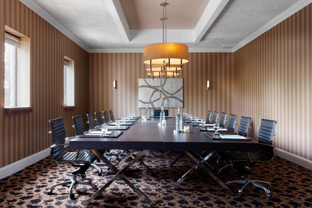 Le Meridien Charlotte photo