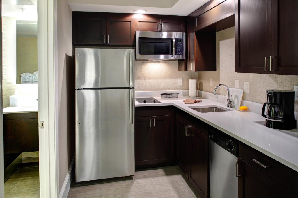 Residence Inn by Marriott Atlanta Midtown/Georgia Tech - Queen Studio With Balcony