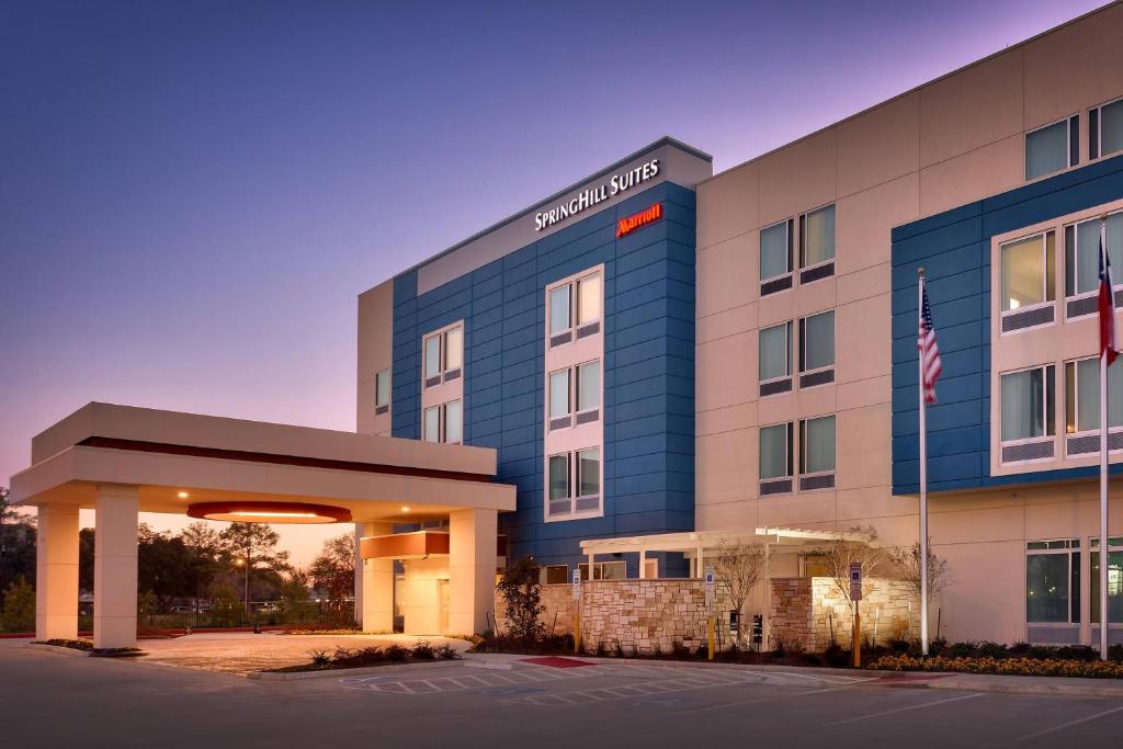 SpringHill Suites by Marriott Houston I-45 North - Housity