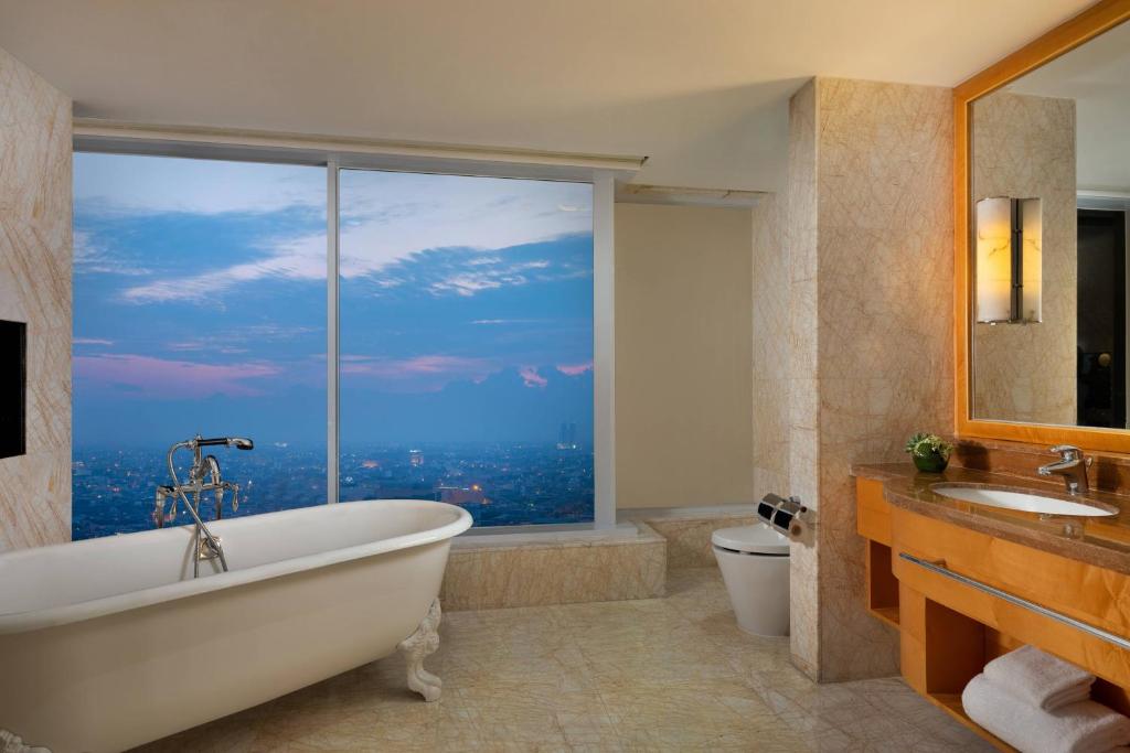 Koupelna v ubytování JW Marriott Hotel Medan