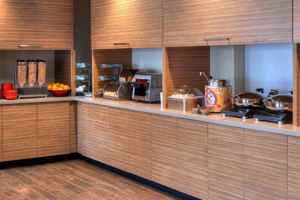 TownePlace Suites by Marriott Cleveland Solon photo
