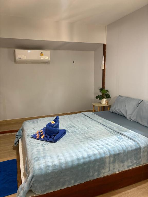 Postel nebo postele na pokoji v ubytování Pyramid Bangalow
