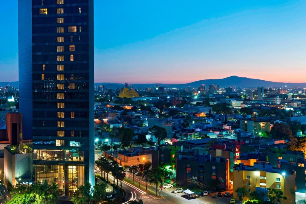 Nespecifikovaný výhled na destinaci Guadalajara nebo výhled na město při pohledu z hotelu