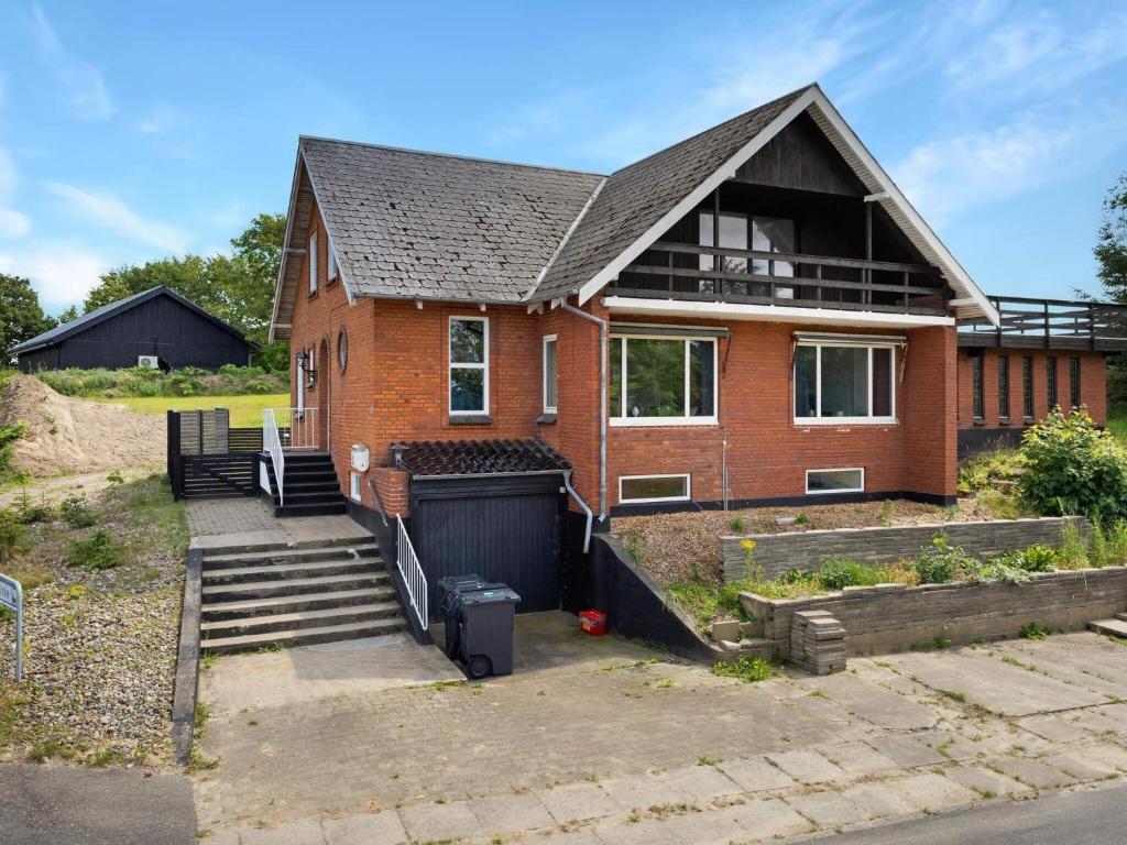 Budova, kde se prázdninový dům nachází