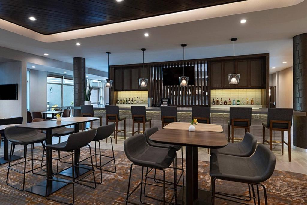 Posezení v ubytování SpringHill Suites by Marriott Dallas Richardson/University Area