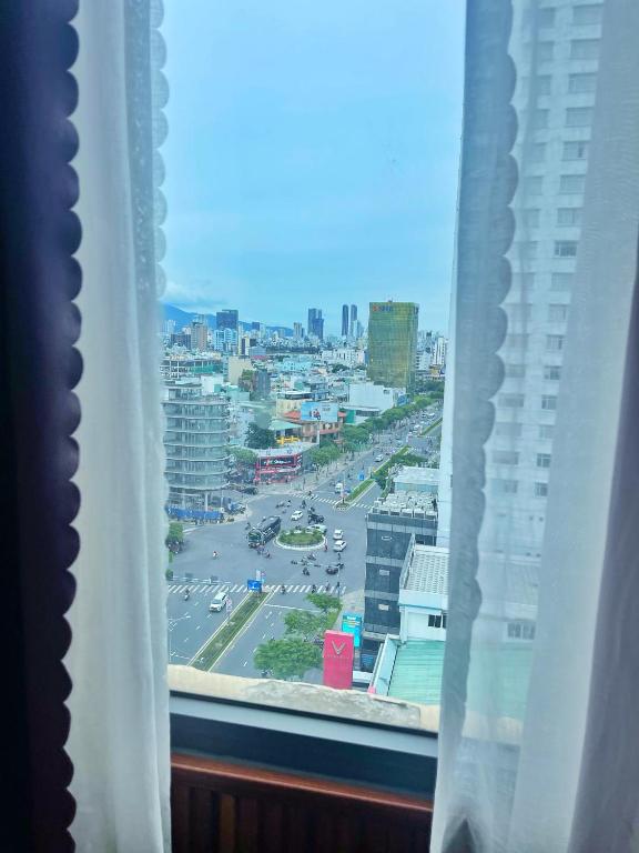 Nespecifikovaný výhled na destinaci Danang nebo výhled na město při pohledu z hotelu