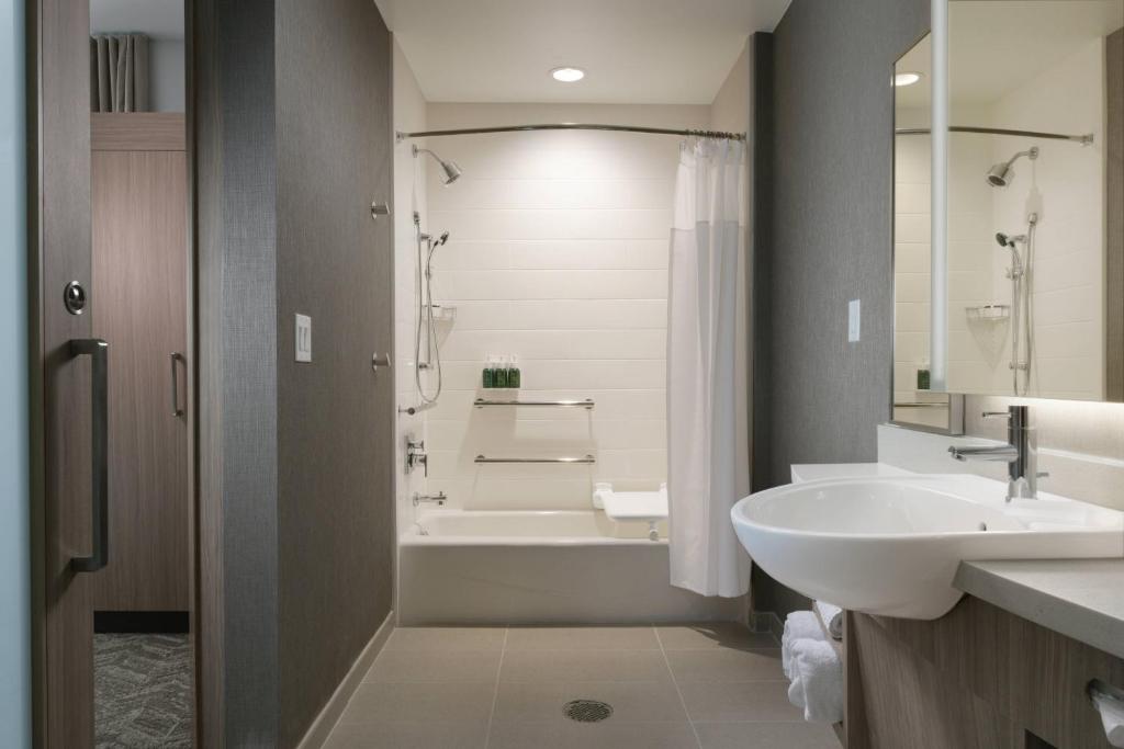 Koupelna v ubytování SpringHill Suites by Marriott Texas City