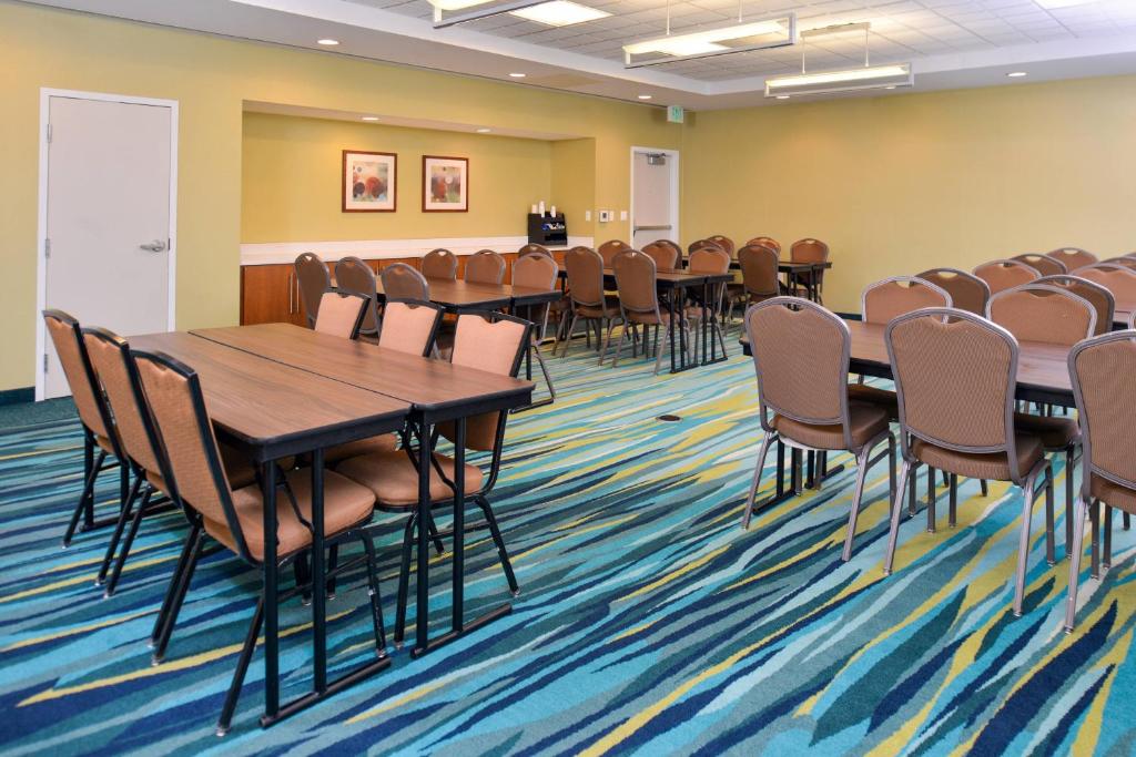 SpringHill Suites Fairfax Fair Oaks photo