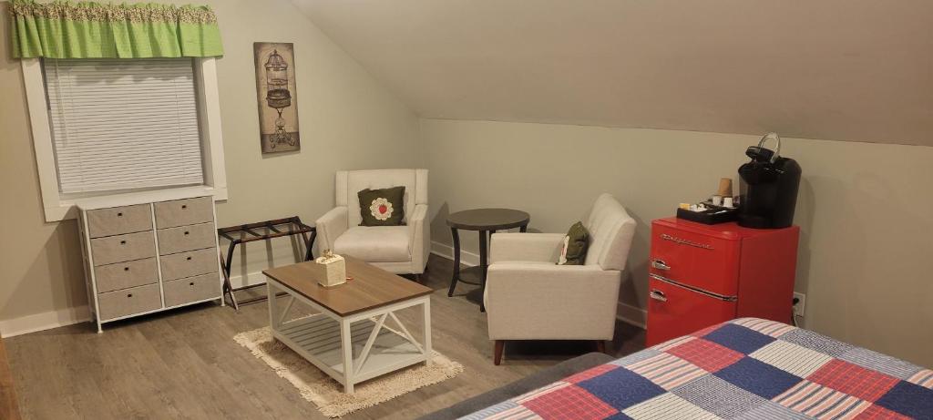 Tin Brook Bed & Breakfast - Salle De Roi