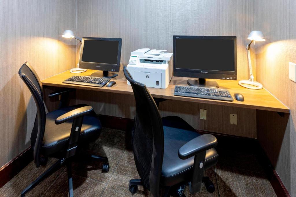 SpringHill Suites Rochester Mayo Clinic Area / Saint Marys photo