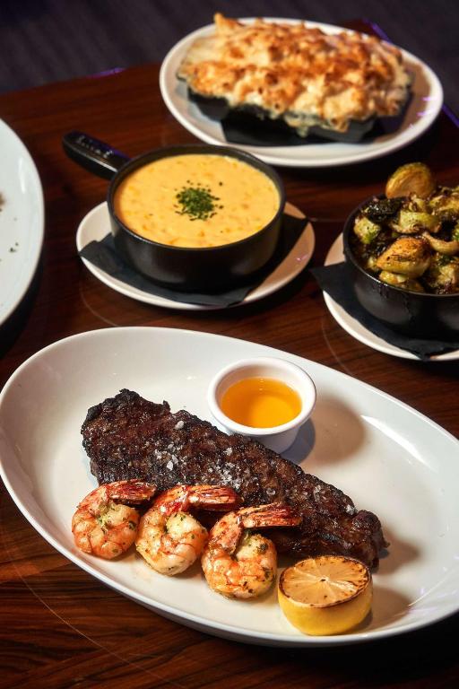 Embassy Suites by Hilton Niagara Falls/ Fallsview - Resim 15