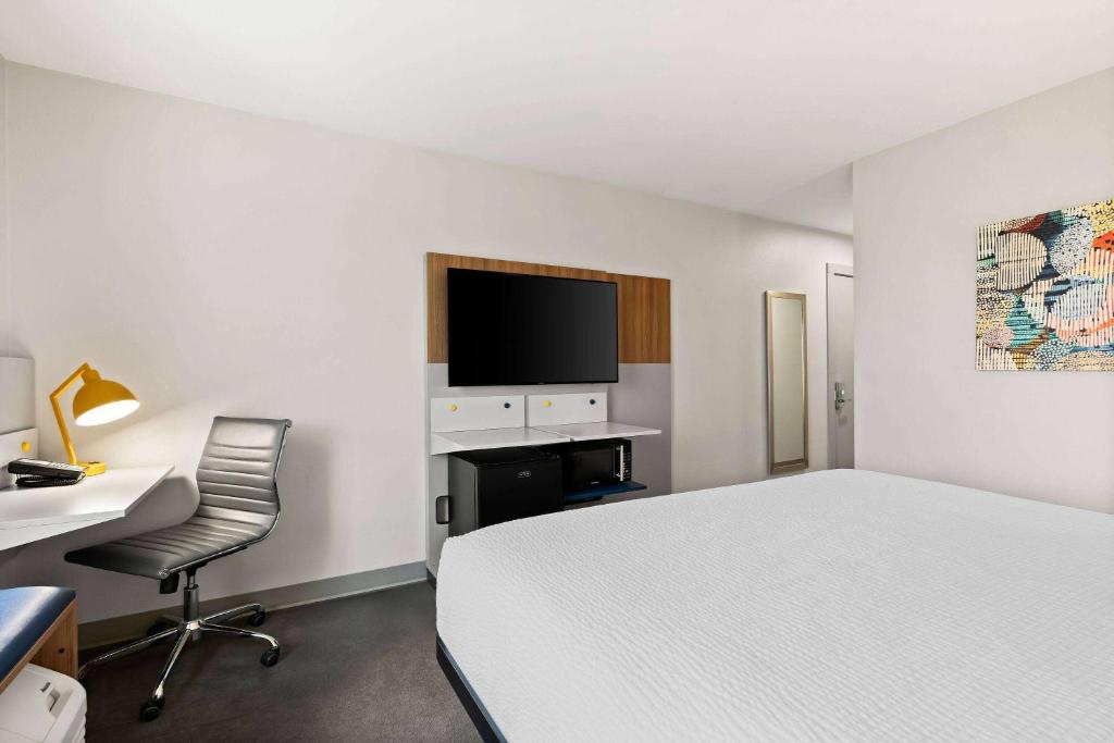 Postel nebo postele na pokoji v ubytování Holiday Inn Express & Suites George - Quincy South by IHG