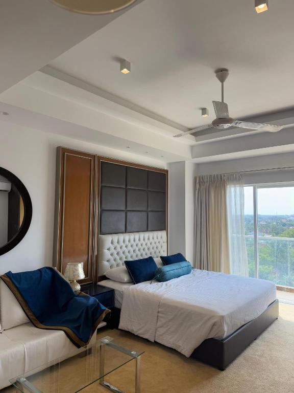 Gambar di galeri bagi Vibes Superior Studio Apartment - Ocean Breeze Negombo di Negombo