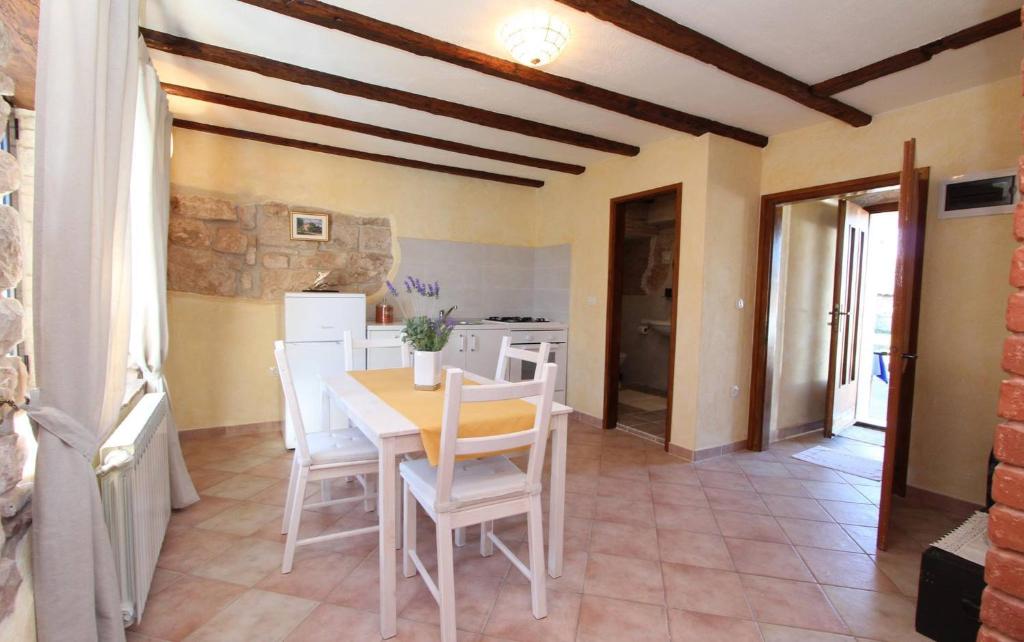 Apartments Midea 2 - 12