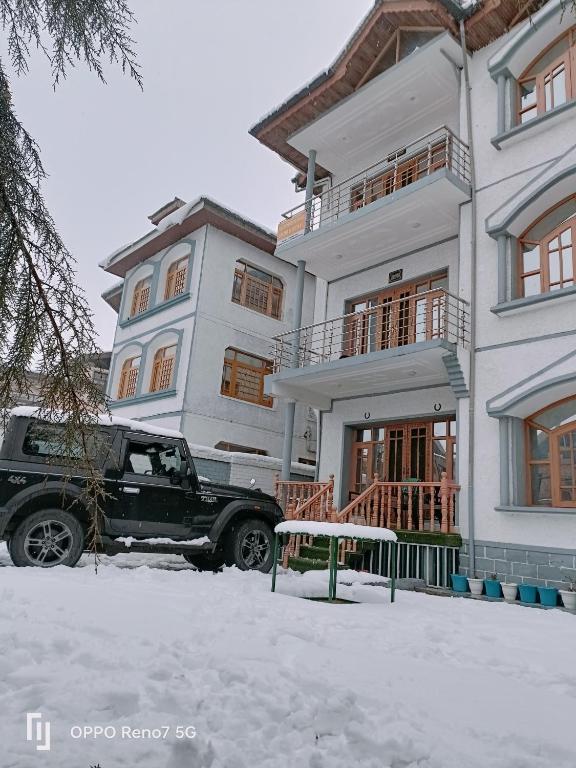 Moonshine Home stay v zimě