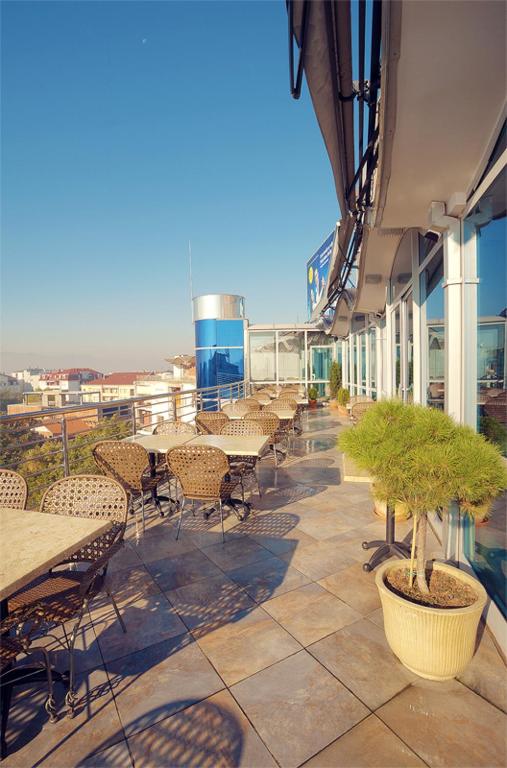 Un balcón o terraza de Hotel Turist