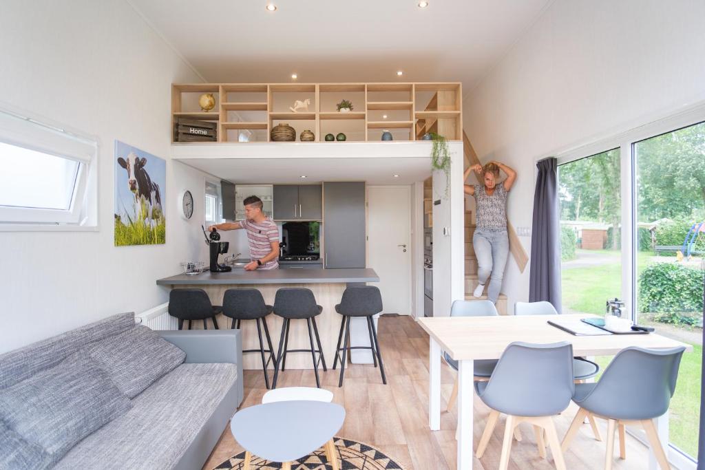 Camping de Pallegarste - voor uw vakantiebestemming! - One-Bedroom Chalet