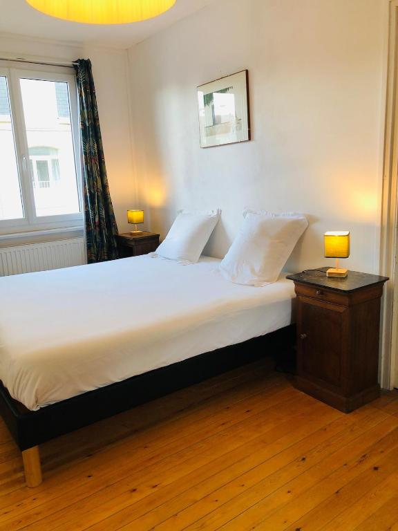 Postel nebo postele na pokoji v ubytování Villa Triton - Vue mer
