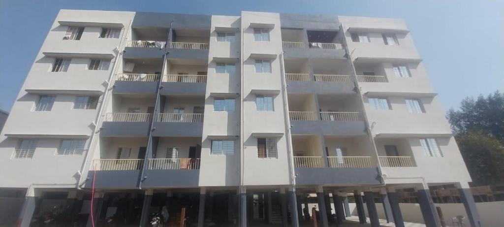 El edificio en el que está el departamento