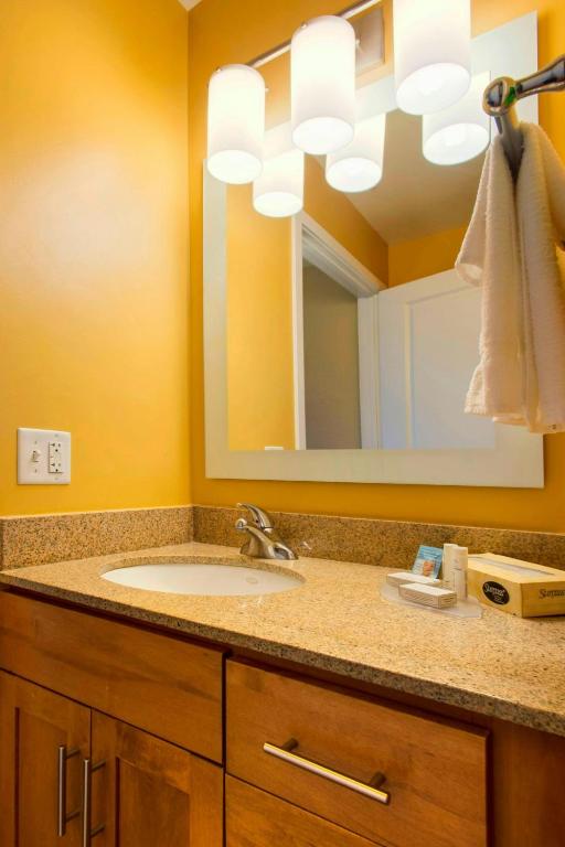 TownePlace Suites by Marriott Kansas City Overland Park - Studio Della Regina