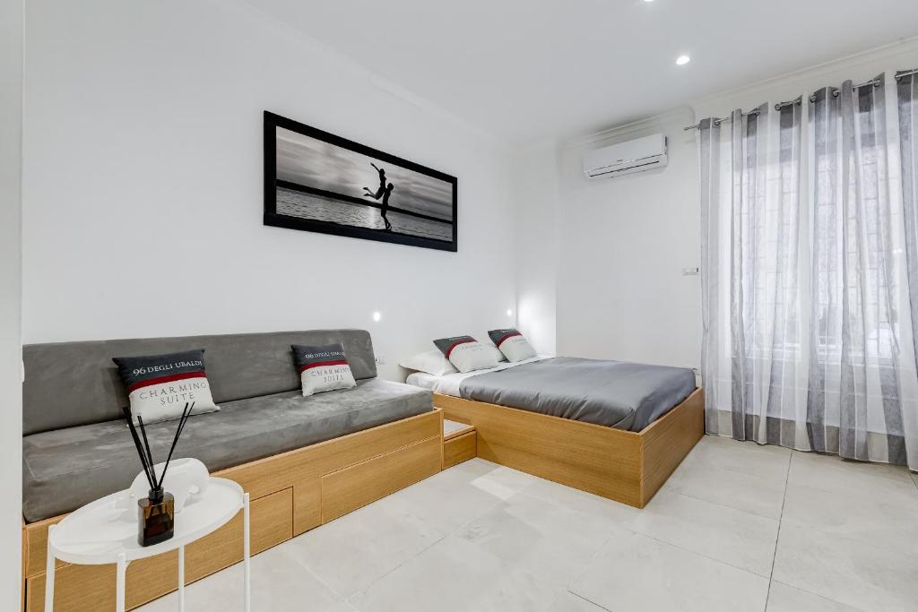 96 Degli Ubaldi Charming Suite with terrace near the Vatican and the metro
