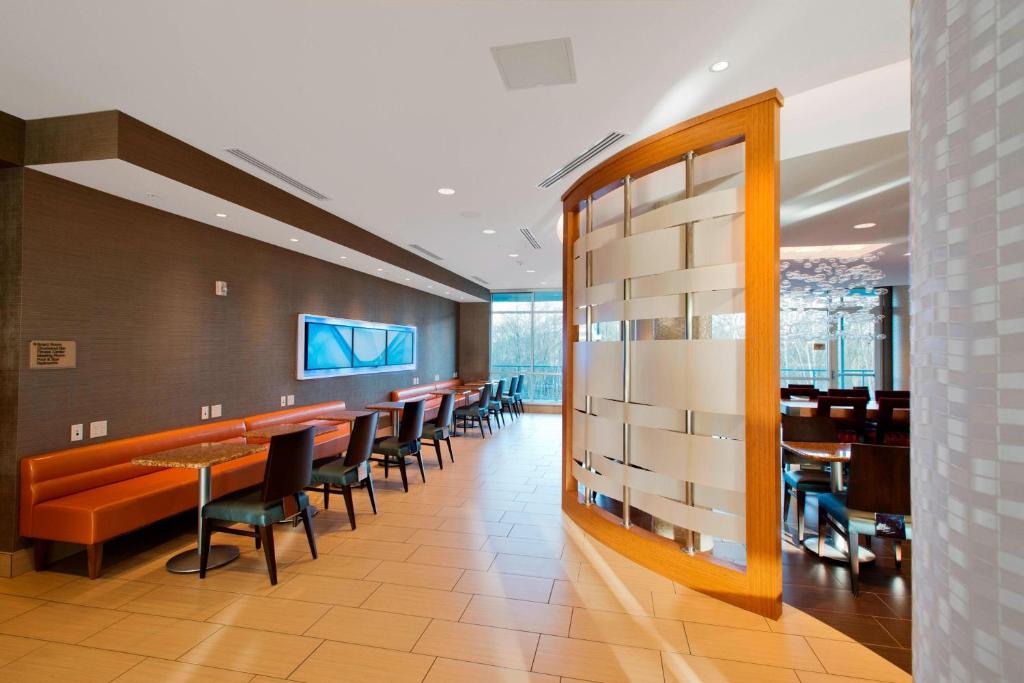 Posezení v ubytování SpringHill Suites by Marriott Bellingham